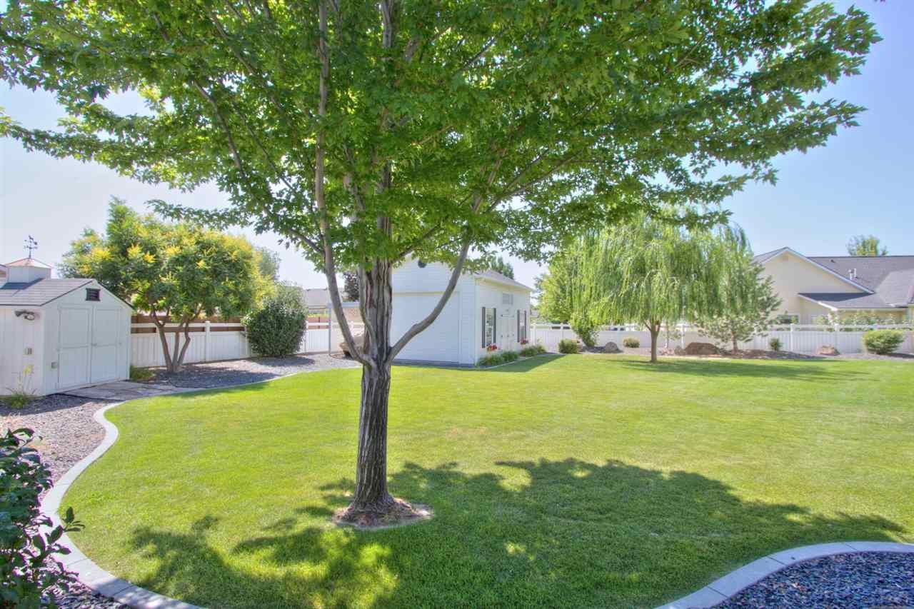 Stunning home for sale on .43 acres in Meridian, Idaho